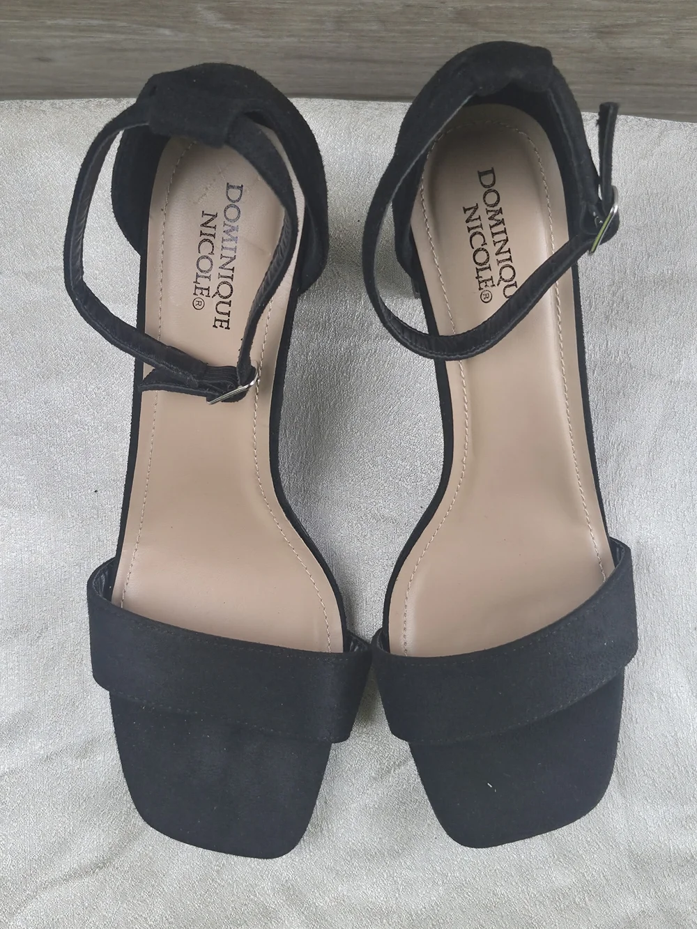 Dominique Nicole Black Suede Ankle Strap Block Heel Sandals Women's Size 8.5W